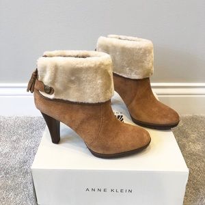 NWT Anne Klein Teamy leather fur boots